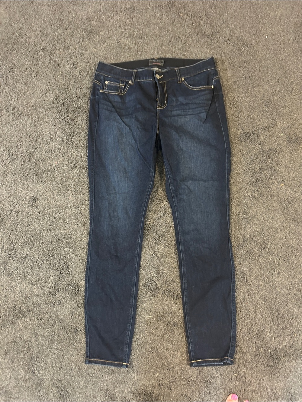Dark Wash torrid bombshell skinny 16T